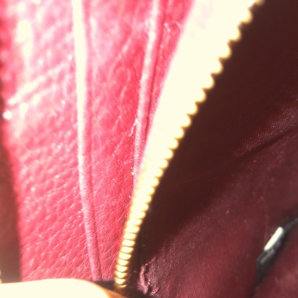 AUTHENTIC. Prada Saffiano Wallet in red - Picture 8 of 10